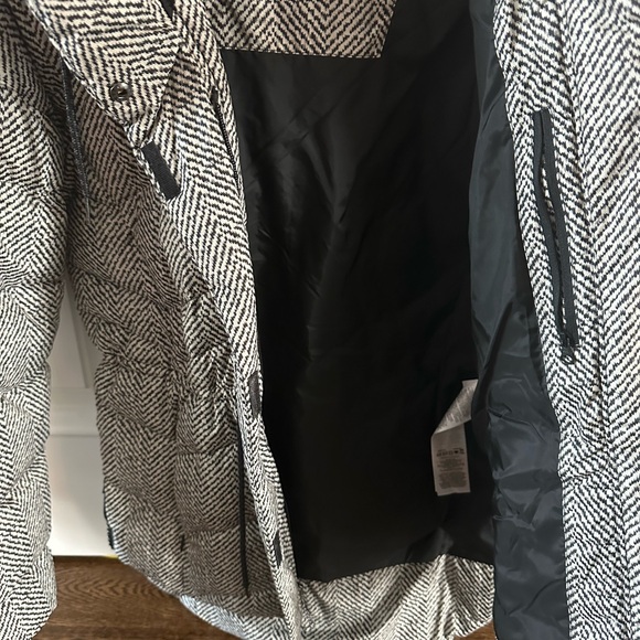 Columbia Jacket - Picture 6 of 6